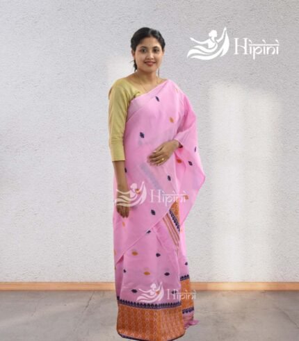 model wearing pink coloure handmade nuni cotton mekhela sador